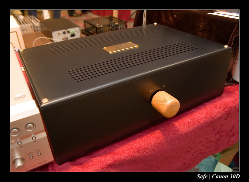 2006 - 10 - Salon hifi sofitel - 134